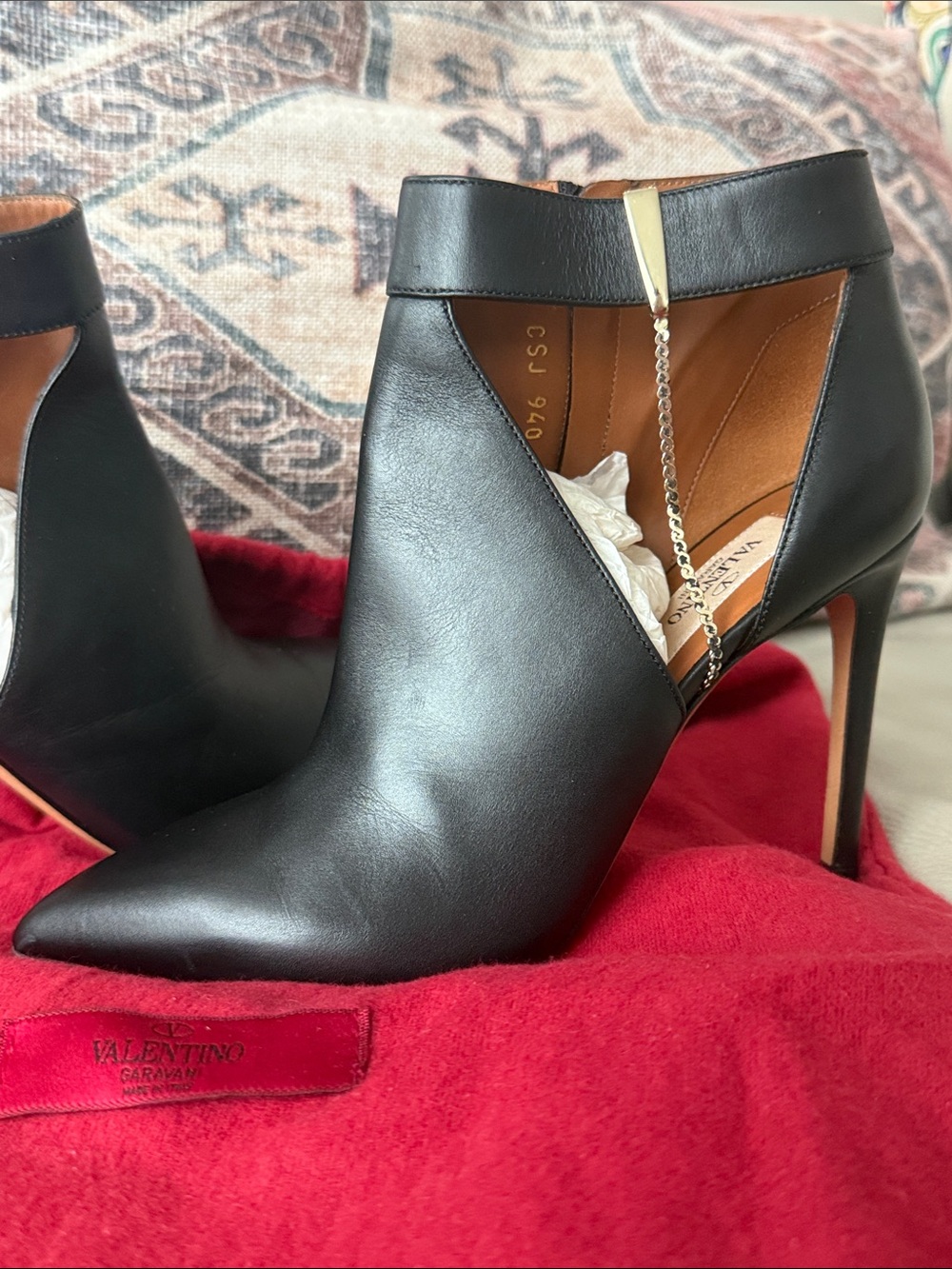 ⚡️Valentino•Sexy Stiletto Black Bootie Heels 👠